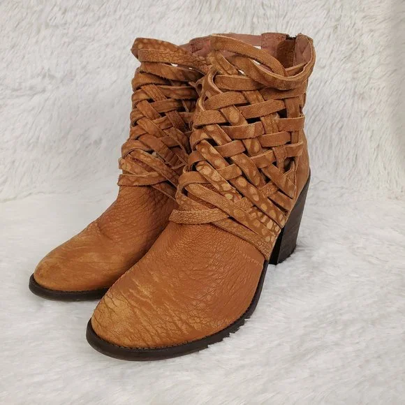 Free People Carrera Woven Leather Heel Boot Size 38 EU - Picture 3 of 7